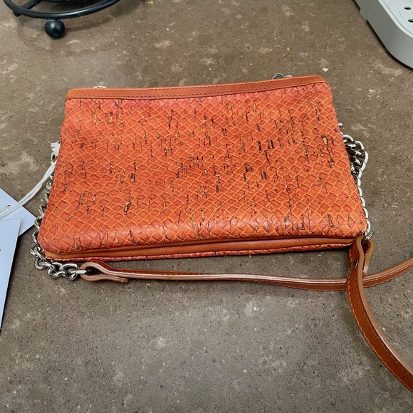 NWT Pelcor Portugal Brown Cork Skin Vegan Silver Chain Strap Crossover Purse - Picture 1 of 5